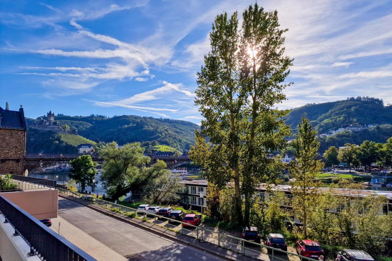 Vivamosel: Appartement Mit Mosel & Burgblick - Balkon - Parken - Aufzug - Fahrradraum Cochem Exterior photo
